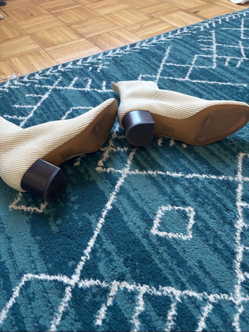 Everlane Cream Knit The Glove Ankle Boots - Block Heel - Picture 2 of 4